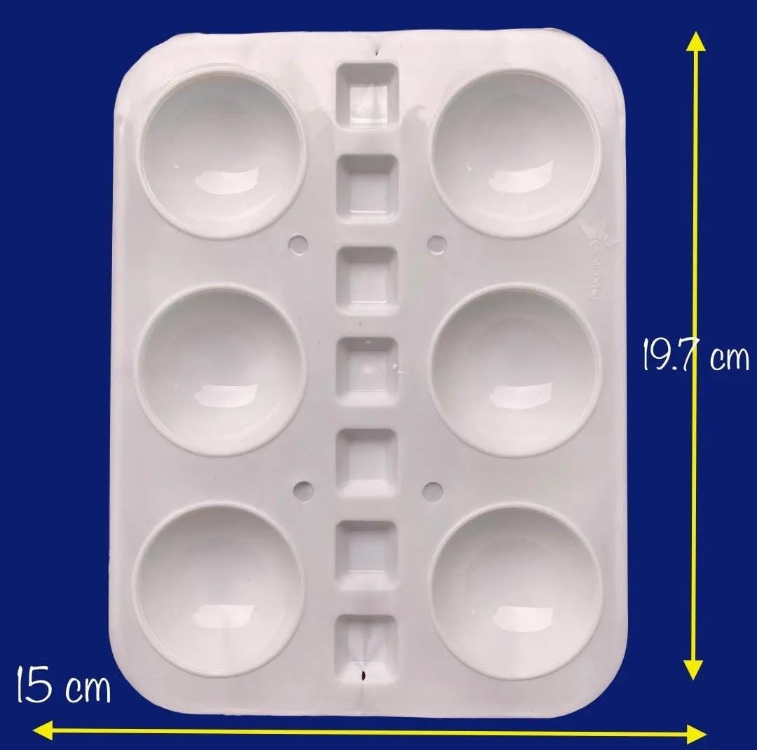 Artist Palette for painting. Plastic palet tray with 13 paint mixing wells.